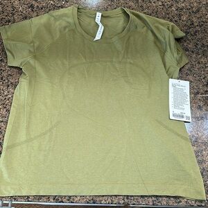 NWT lululemon size 16